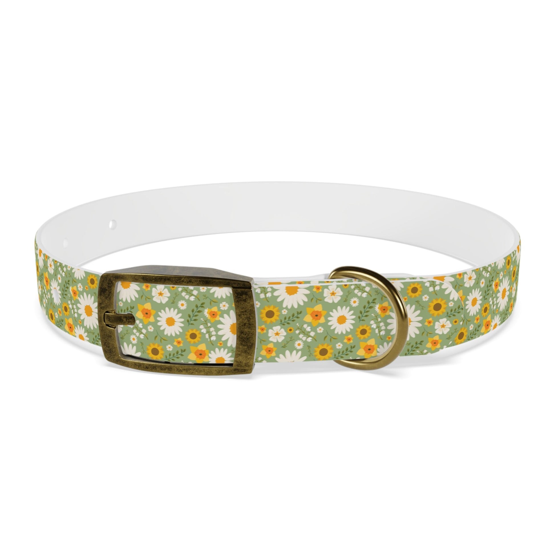 yellow and white flower dog collar, green background, buckle closure with ring clip